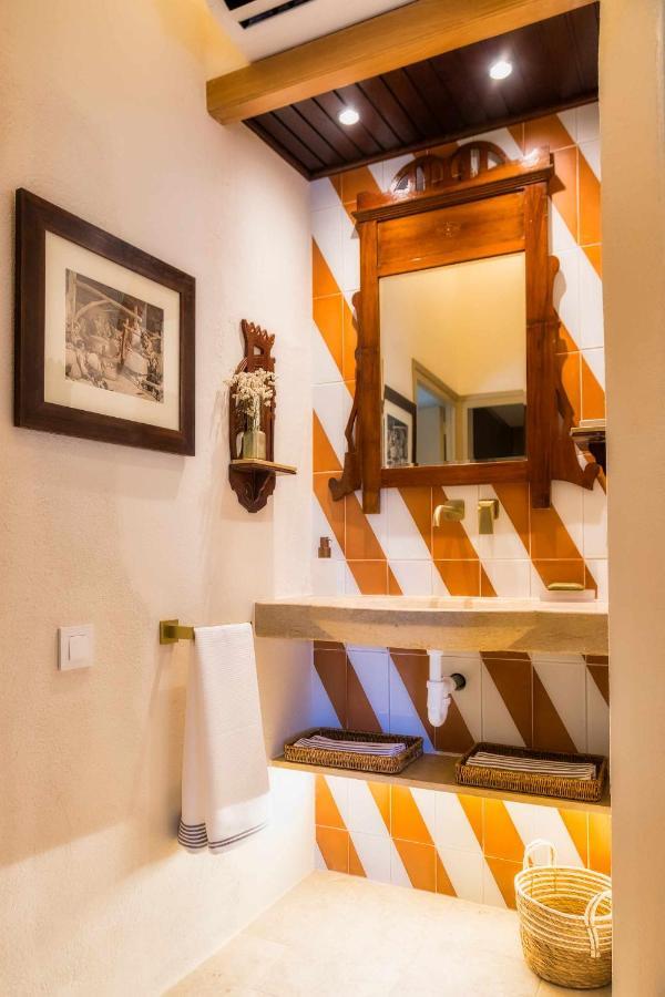 Villa El Molino De Besalu Casa Con Jardin Exterior foto